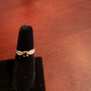 Sterling Silver Black Onyx  Stone Leaf Accent Ring